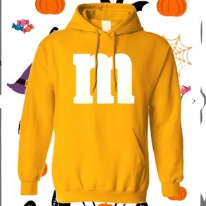 M&M gold / yellow sweatshirt hoodie. L